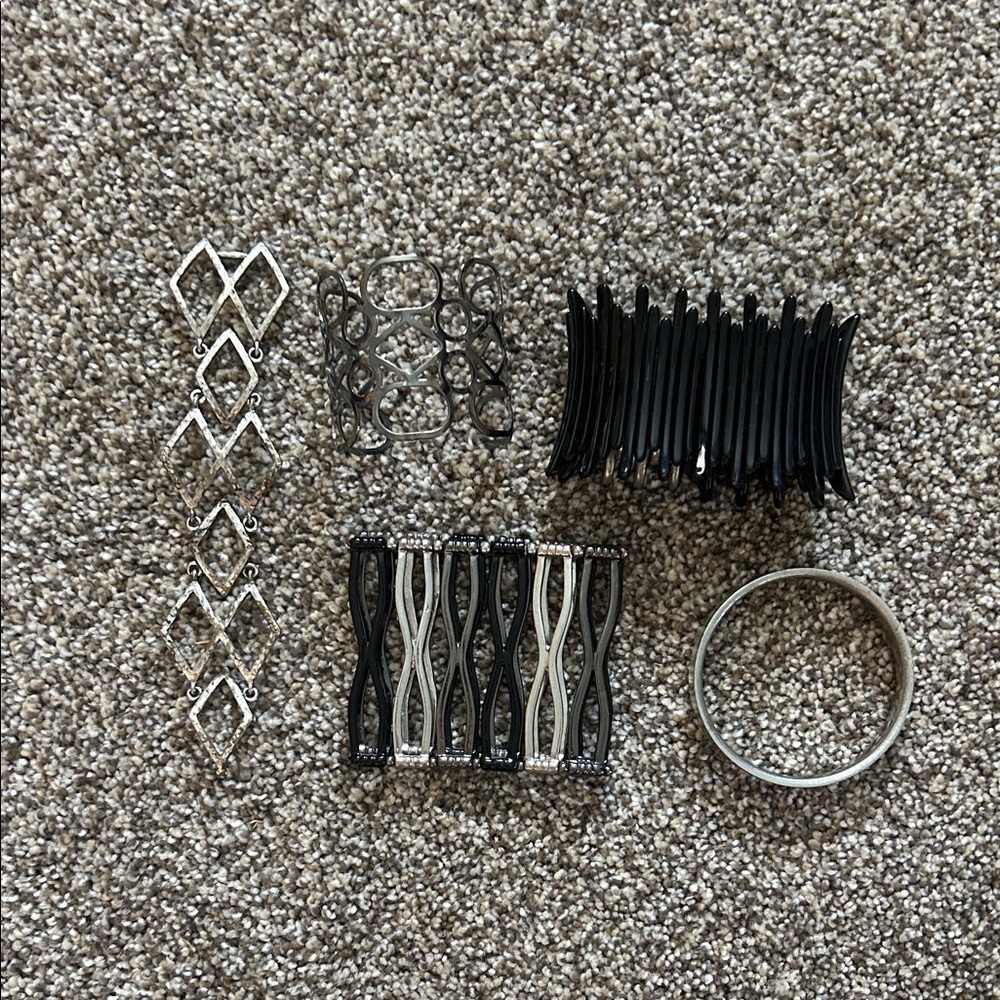 Women’s Bracelet Bundle- Black and Silver